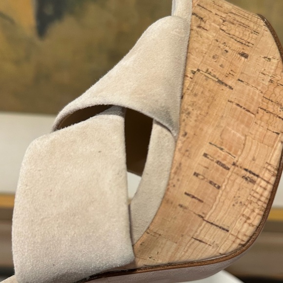 🌹VERONICA BEARD🌹 Lucille Cork Suede Platform Sandals Size: 9M - Picture 10 of 16